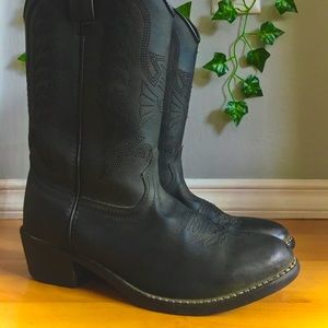 Durango Boots size: 1.05 Black
